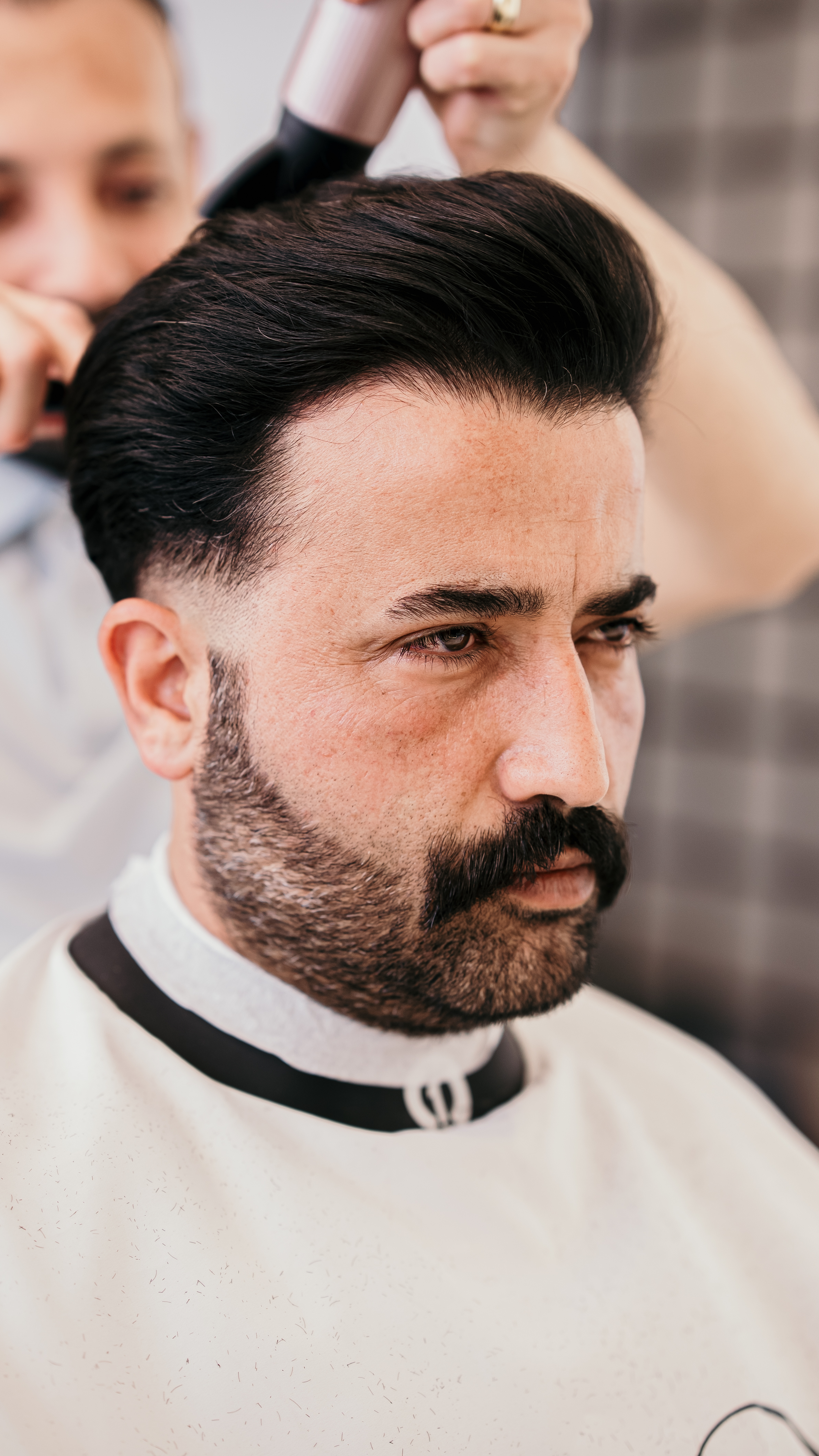 Profesyonel saç şekillendirme